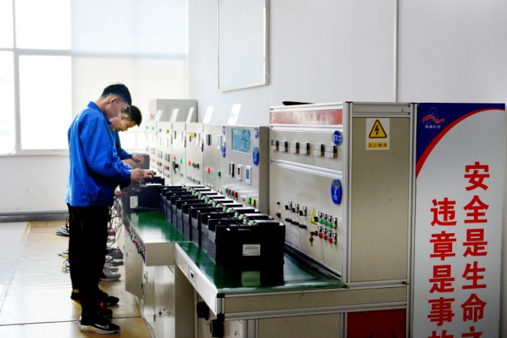 變頻器廠家 | 變頻器罷工不用換新？變頻器 ...